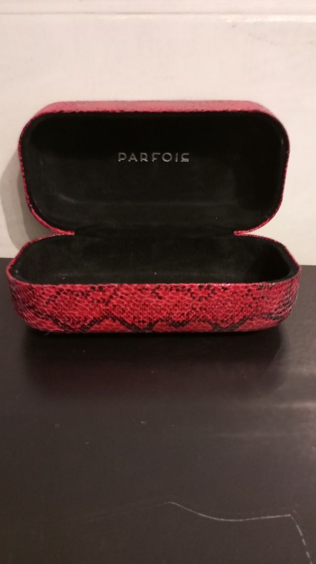 Caixa para óculos de sol