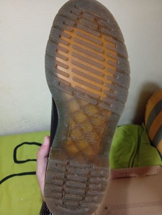 Zapatos bluchers 3989 Dr Martens. Talla 42. Nuevos
