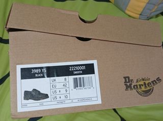 Zapatos bluchers 3989 Dr Martens. Talla 42. Nuevos