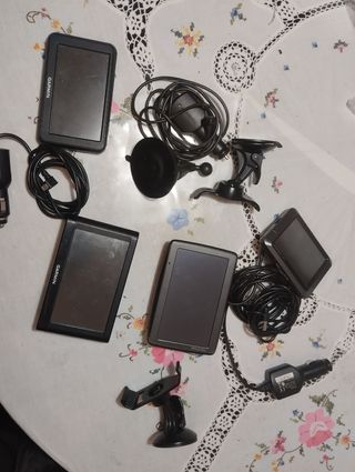 GPS Garmin y TomTom varios