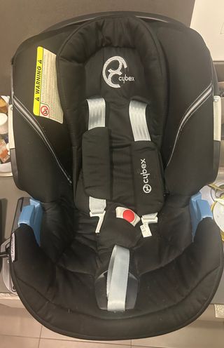Carro de bebe Mamas y Papas y Maxi-Cosi de Cybex