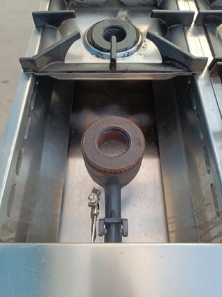 Cocina industrial Jemy 4 fuegos