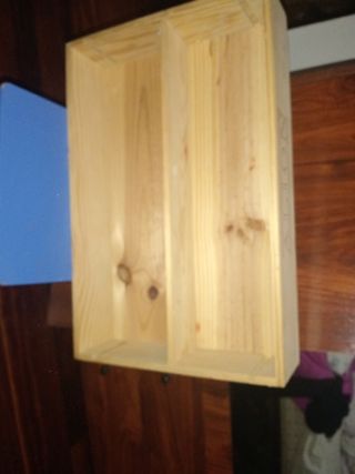 Estantería de madera