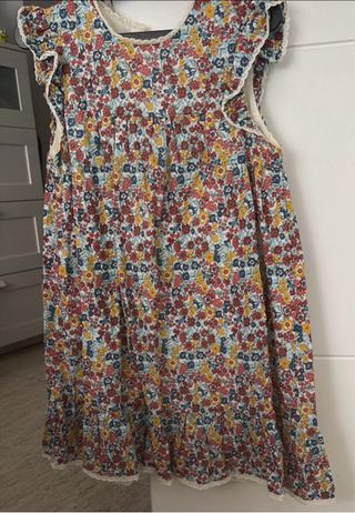Vestido floral niña