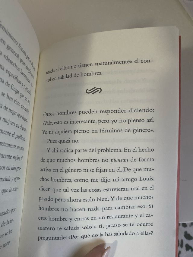 Todos deberíamos ser feministas / We Should All...