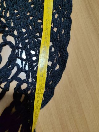 Scialle fatto all'uncinetto