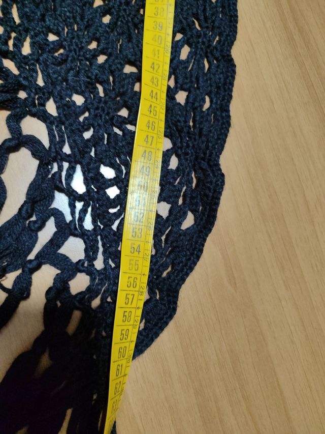 Scialle fatto all'uncinetto