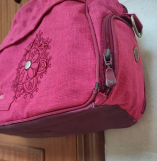 bolsa hombro y mano