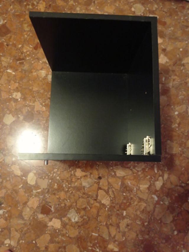 Puerta armario negra