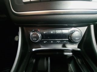 Mercedes GLA 180 Urban