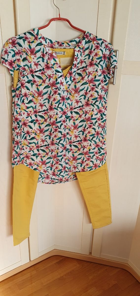 3 PEÇAS DE VESTUÁRIO x 15€ BLUSA E CALÇA CORTEFIEL