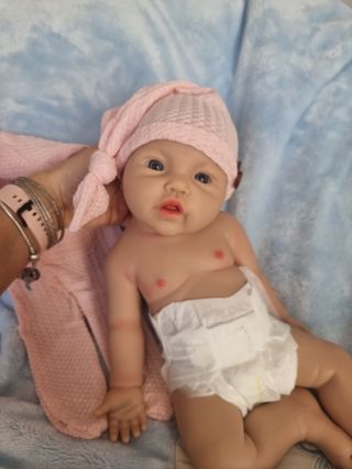 Bebe reborn silicona blanda platino 