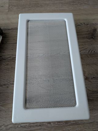 Rejilla chimenea ventilación