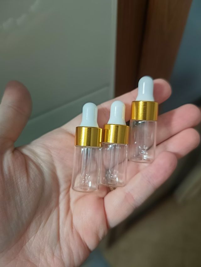 Mini flaconcini contagocce 