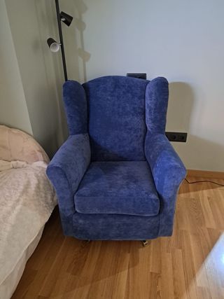 Sillones terciopelo recien tapizados azules nuevos