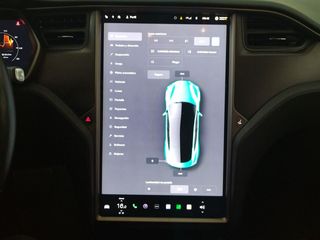 Tesla Model  S AWD