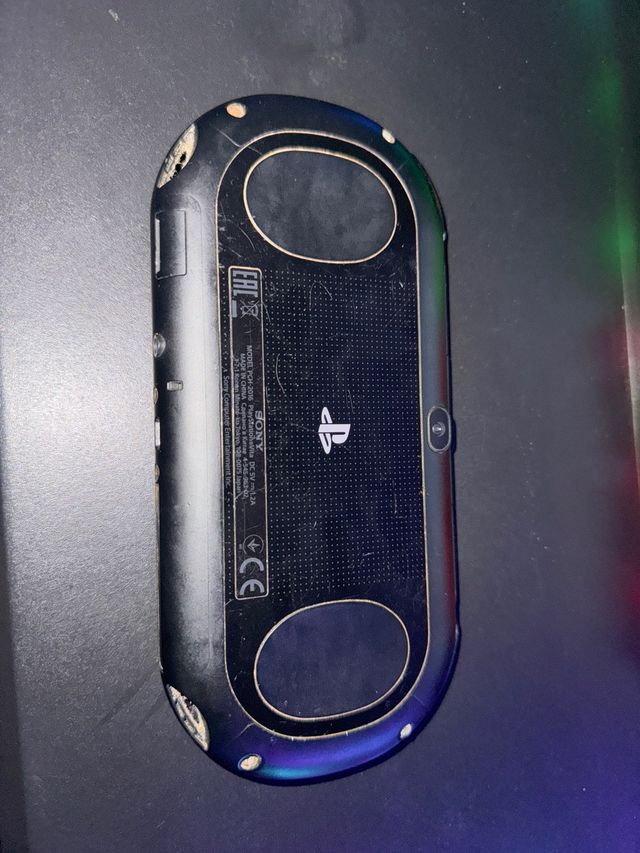 Playstation Vita Slim con drift destro