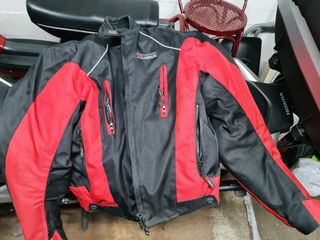 Vendo chaqueta de moto