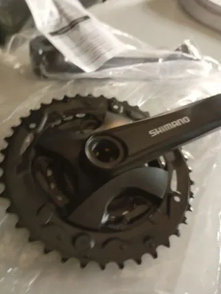 guarnitura mtb a perno quadro nuova tripla shimano