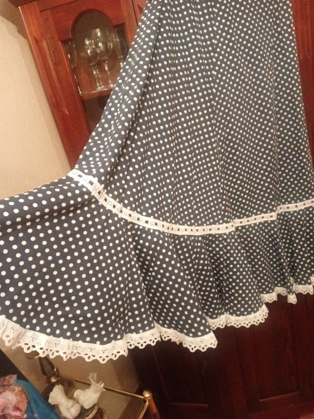 Falda de flamenca vintage azul marino y blanco
