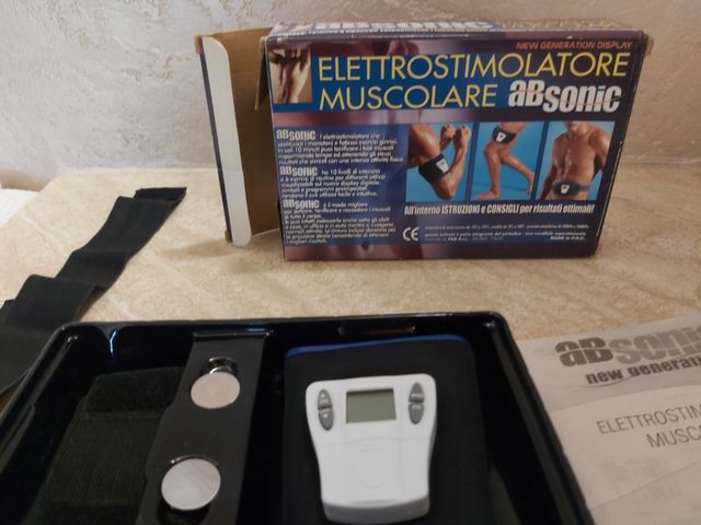 Elettrostimolatore muscolare della marca AB Sonic,