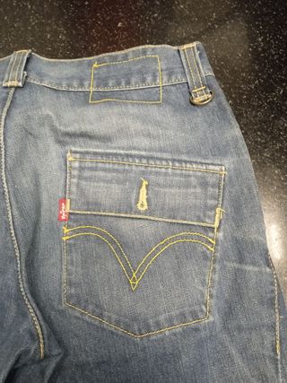 PANTALON LEVIS