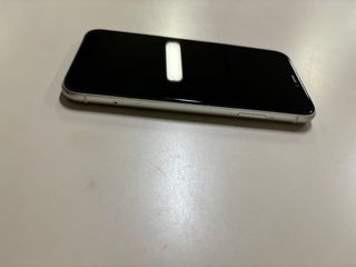 iPhone 11 blanco white