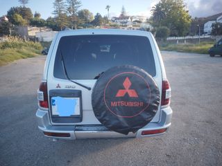 Mitsubishi Montero 2002