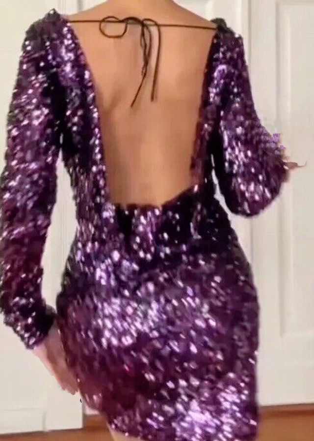 Vestido mini de fiesta de ZARA.