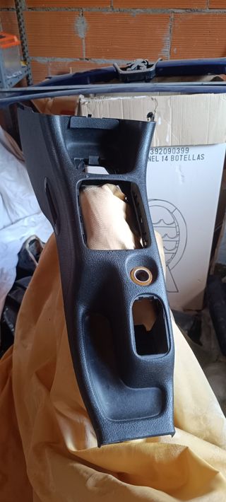 Consola central Peugeot 206