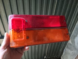 Piloto trasero Seat 124