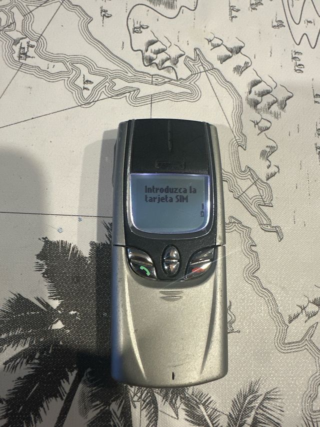Nokia 8850