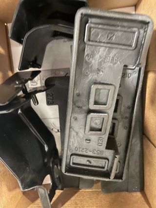 4 enganches para baca Renault Clio 2013 en adelant