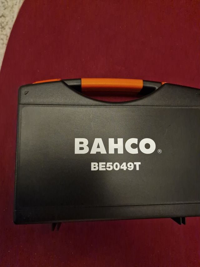 JUEGO DE PUNTAS  TORX, ALLEN, XZNCON ESTUCHE 