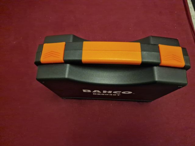 JUEGO DE PUNTAS  TORX, ALLEN, XZNCON ESTUCHE 