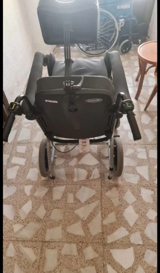 Silla ruedas reclinable hidráulica