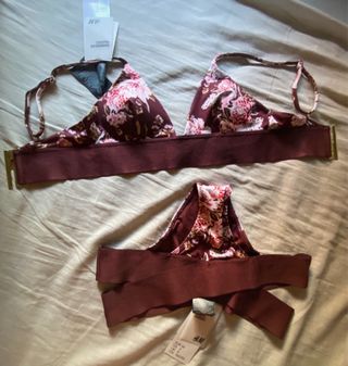 Top de bikini con relleno y Braga de bikini low waist de HM 
