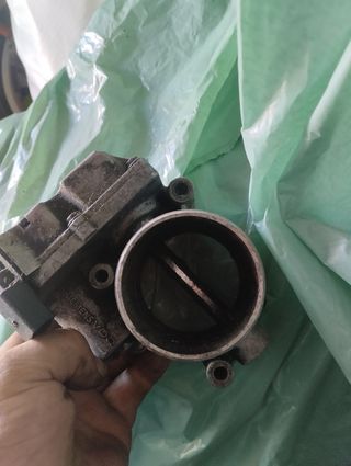 Cuerpo mariposa de Hyundai santa fe Kia