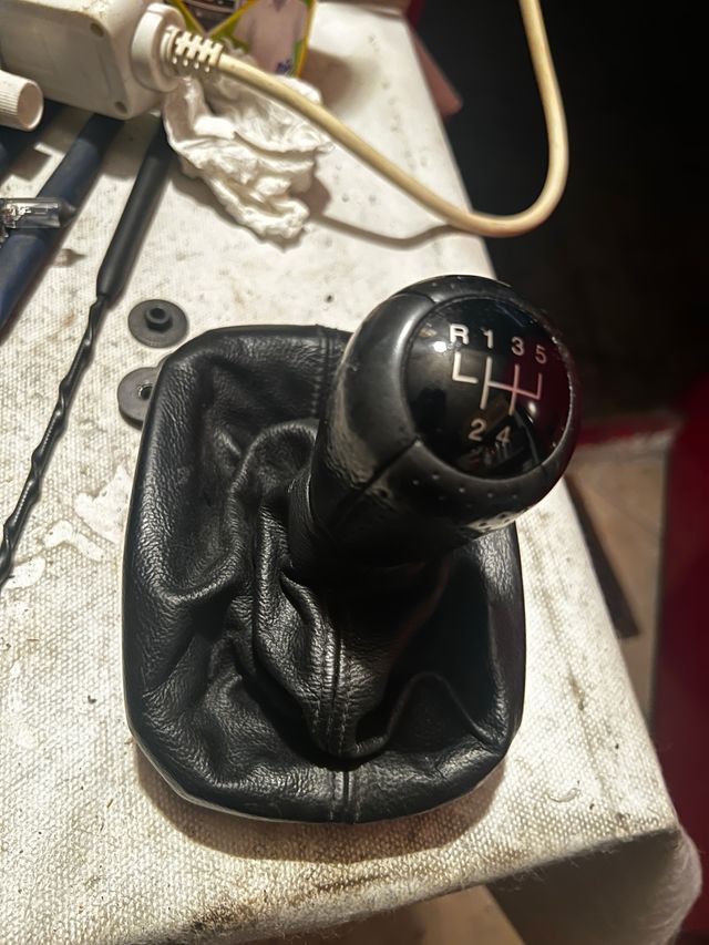 Pomo cambio 5v - Piel