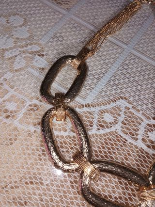 Collar Dorado 