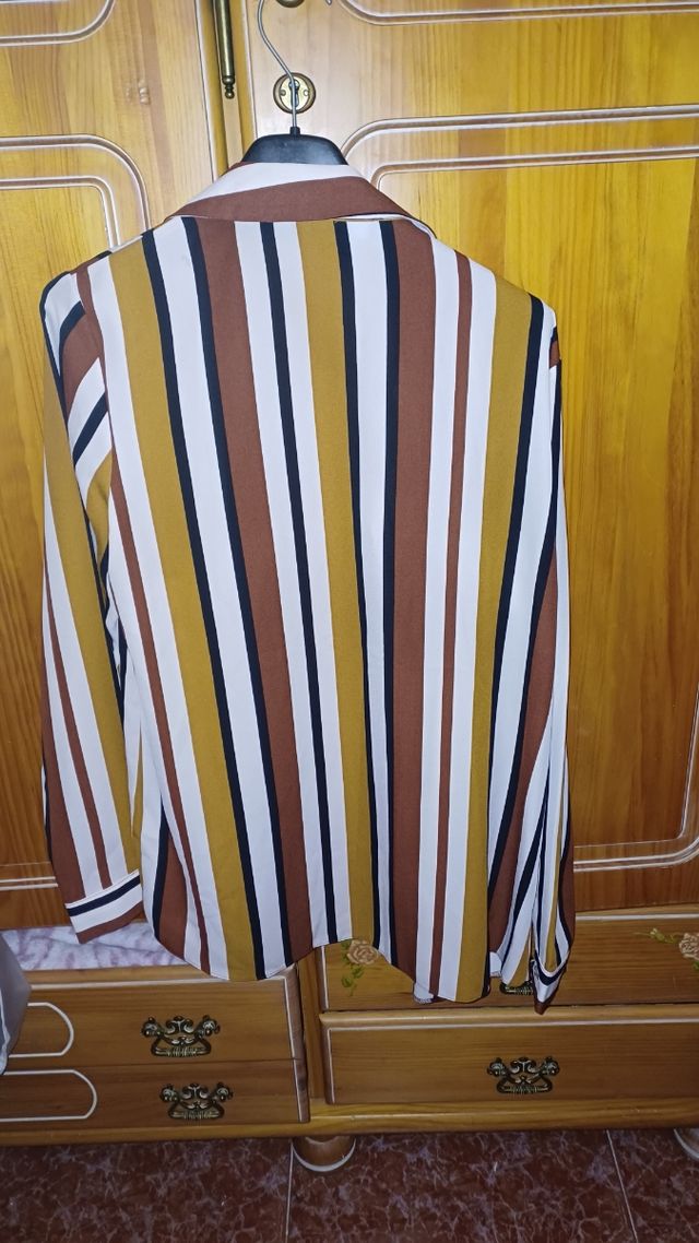 Camisa Primark rayas multicolor