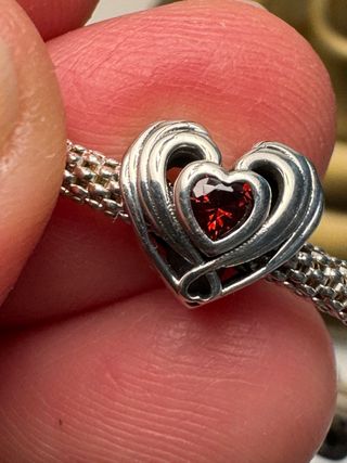 Charm corazon plata primera ley S925