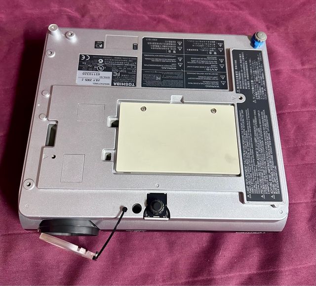 Proiettore Toshiba TDP-S25 usato