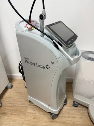 Waterlase iPlus Láser Dental Er-Cr