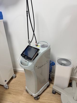 Waterlase iPlus Láser Dental Er-Cr