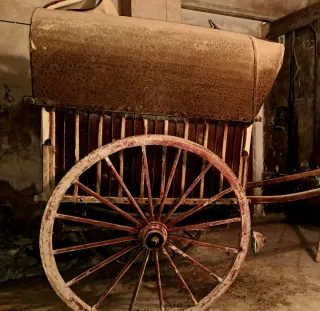 Tartana o calesa  antigua.