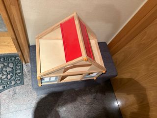 Casa muñecas madera