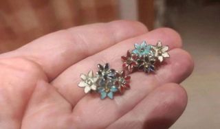 Pendientes flores acero antiguos