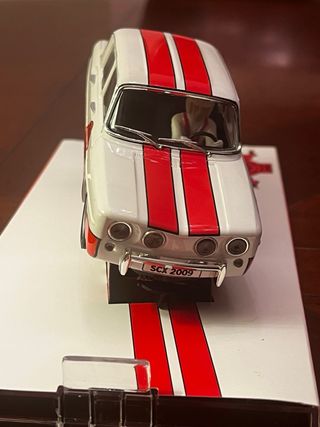 Scalextric Renault 8 Club Scalextric 2009