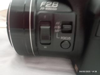 Videocámara Panasonic DMC-FZ72